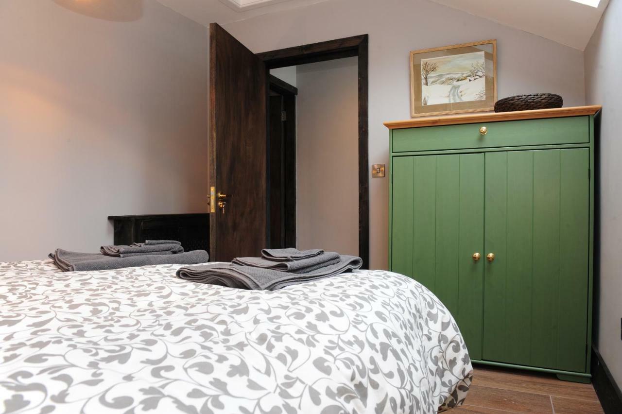 Talbot Coach House Villa Dublin Exterior photo