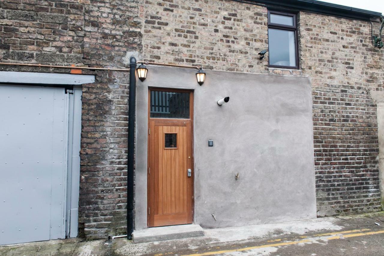 Talbot Coach House Villa Dublin Exterior photo
